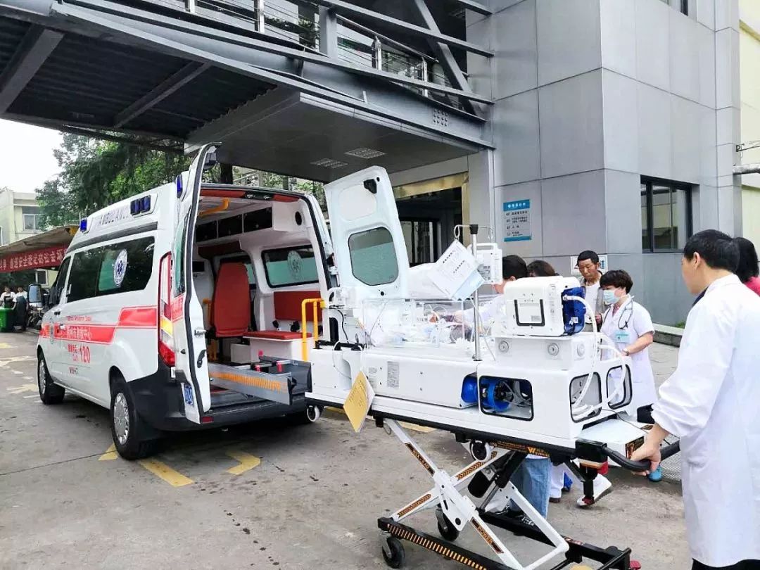 淮滨县长短途救护车转院